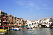 ユネスコ世界遺産ドロミテドライッブ＆ロマンチックなベネチアの旅