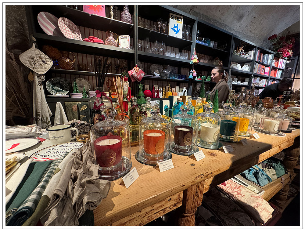 職人技を守り続けるフィレンツェの老舗と街歩き