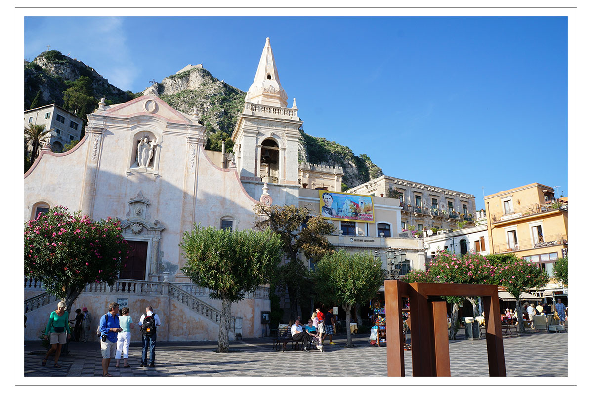 シチリア・元修道院のアグリツーリズモ＆エトナ山・タオルミーナリゾート イタリア旅行